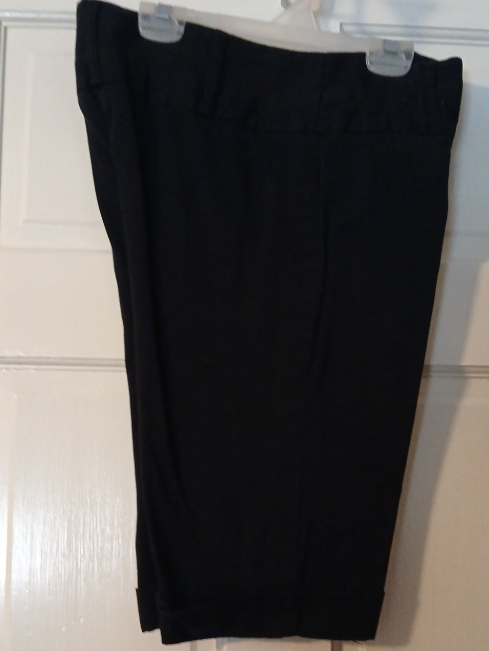 Vintage Women's Black Bermuda Shorts - Sleek Everyday Style